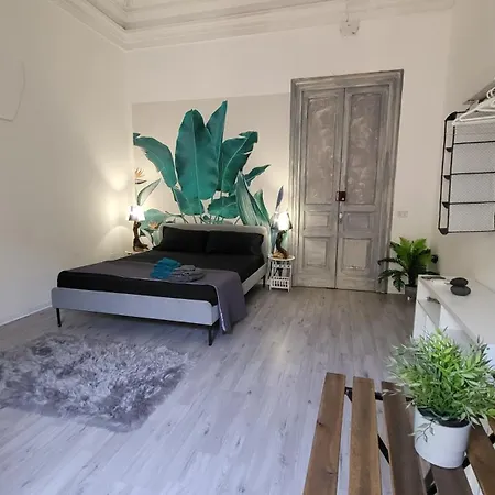 Molo Di Levante *